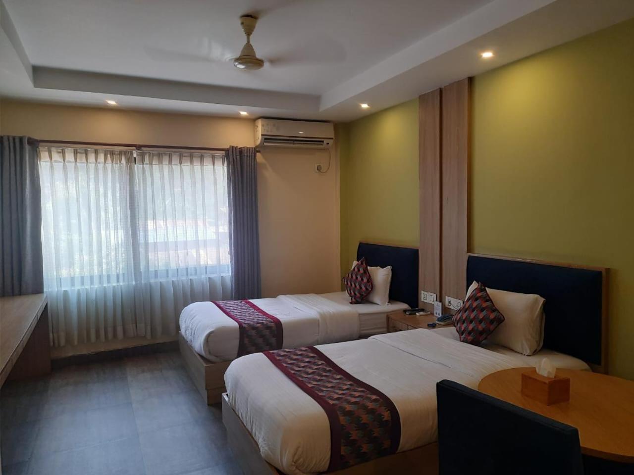 Siddhartha Riverside Resort, Chumlingtar Makaising Zewnętrze zdjęcie