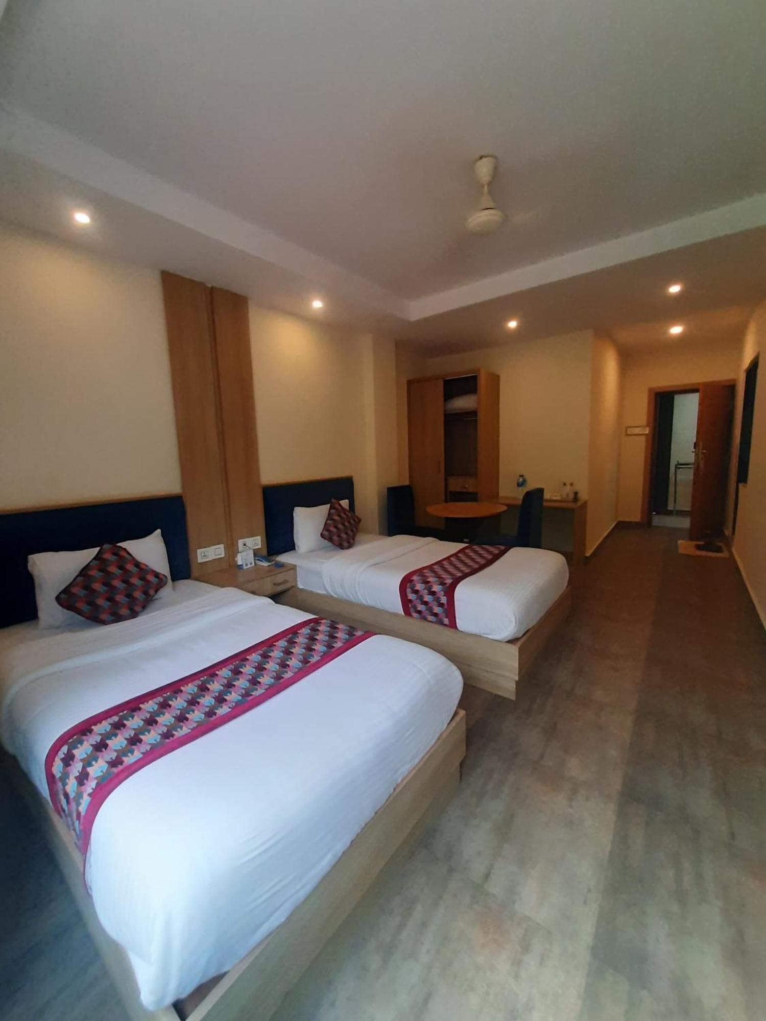 Siddhartha Riverside Resort, Chumlingtar Makaising Zewnętrze zdjęcie