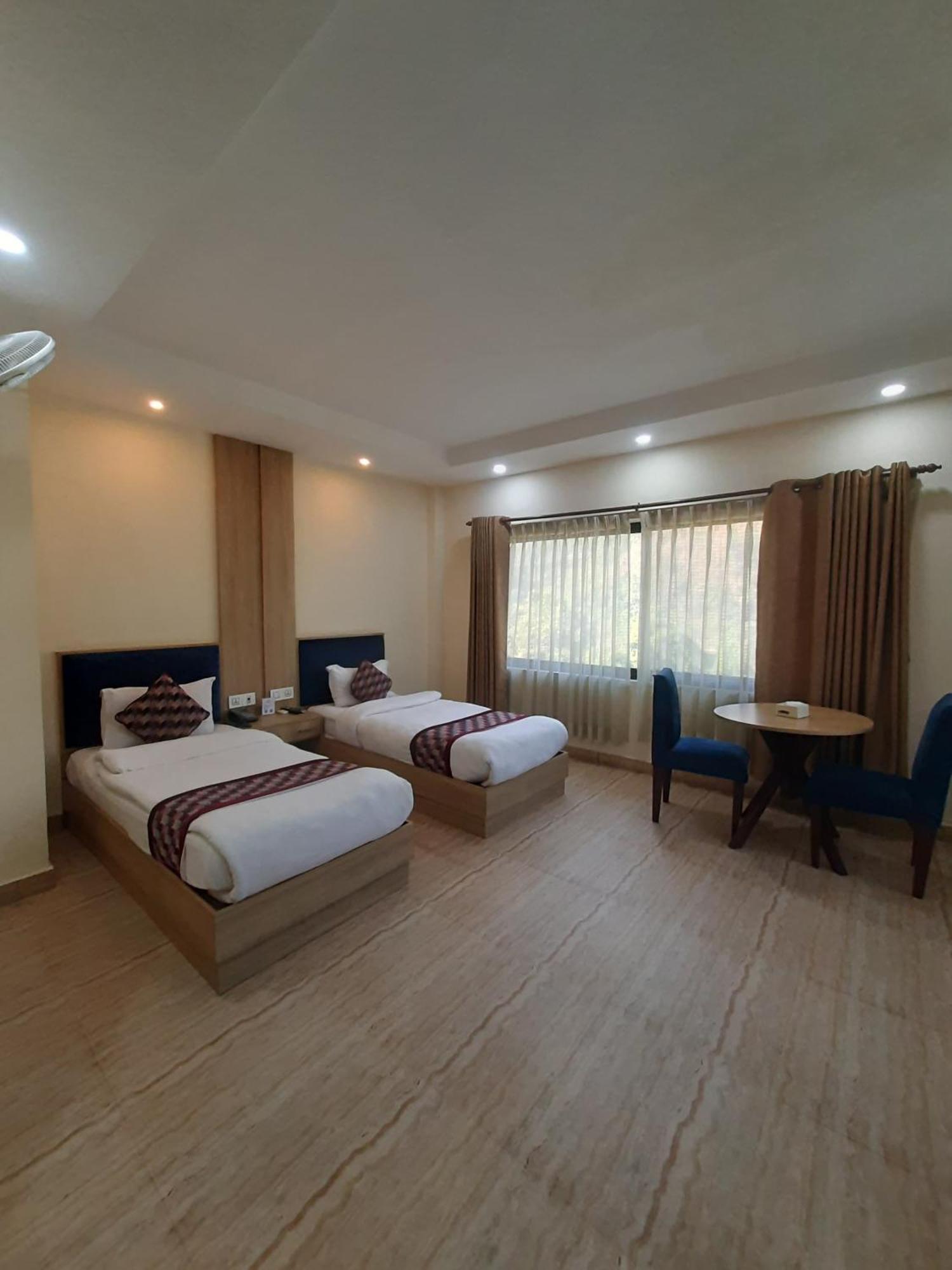 Siddhartha Riverside Resort, Chumlingtar Makaising Zewnętrze zdjęcie